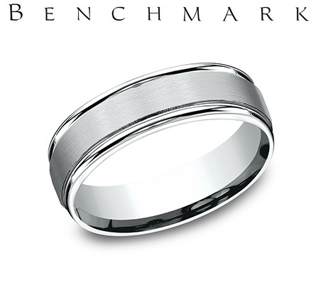 Benchmark 14K Light Comfort Fit Band