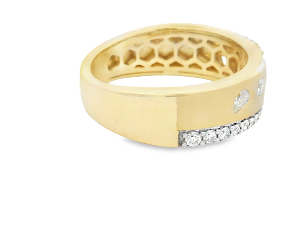 14K Yellow Gold Diamond Fashion Ring