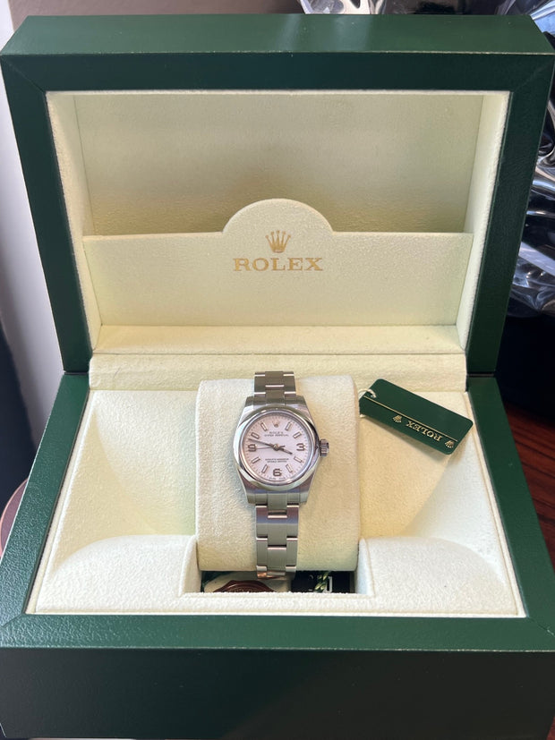 Preowned Rolex - 176200 - Oyster Perpetual Datejust